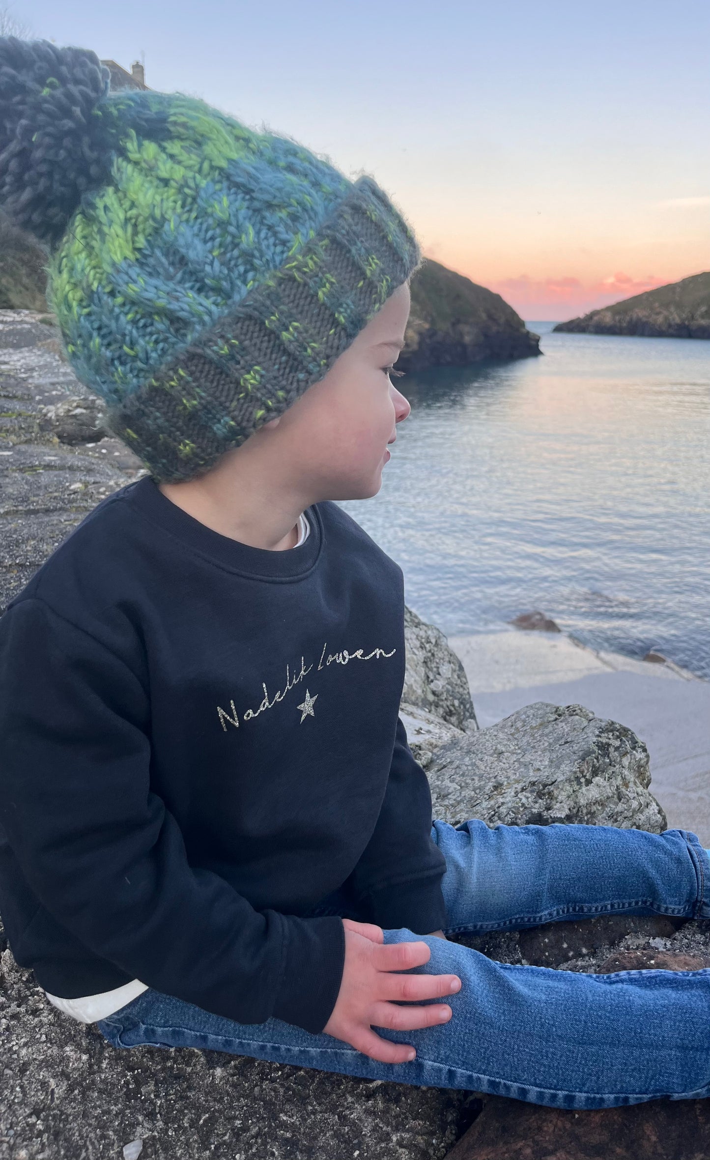 Navy Kids Nadelik Lowen Christmas Jumper