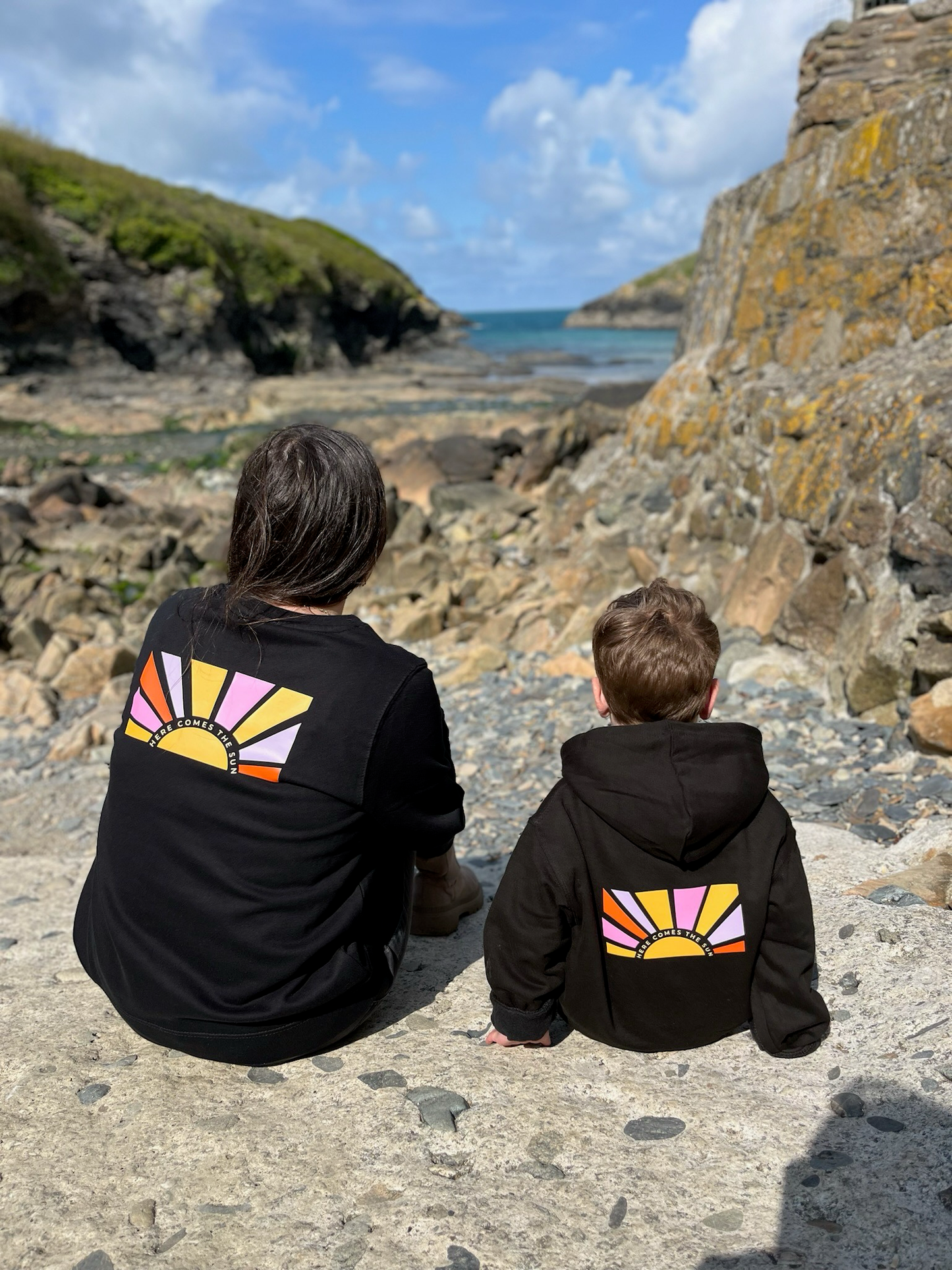 Black Here Comes the Sun Hoody