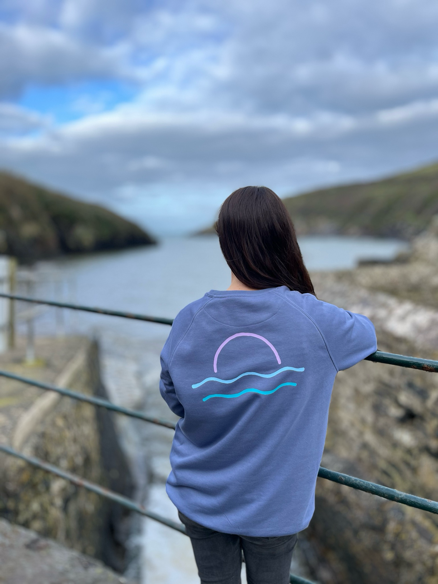 Cornflower Blue Retro Sunset Organic Cotton Raglan Jumper