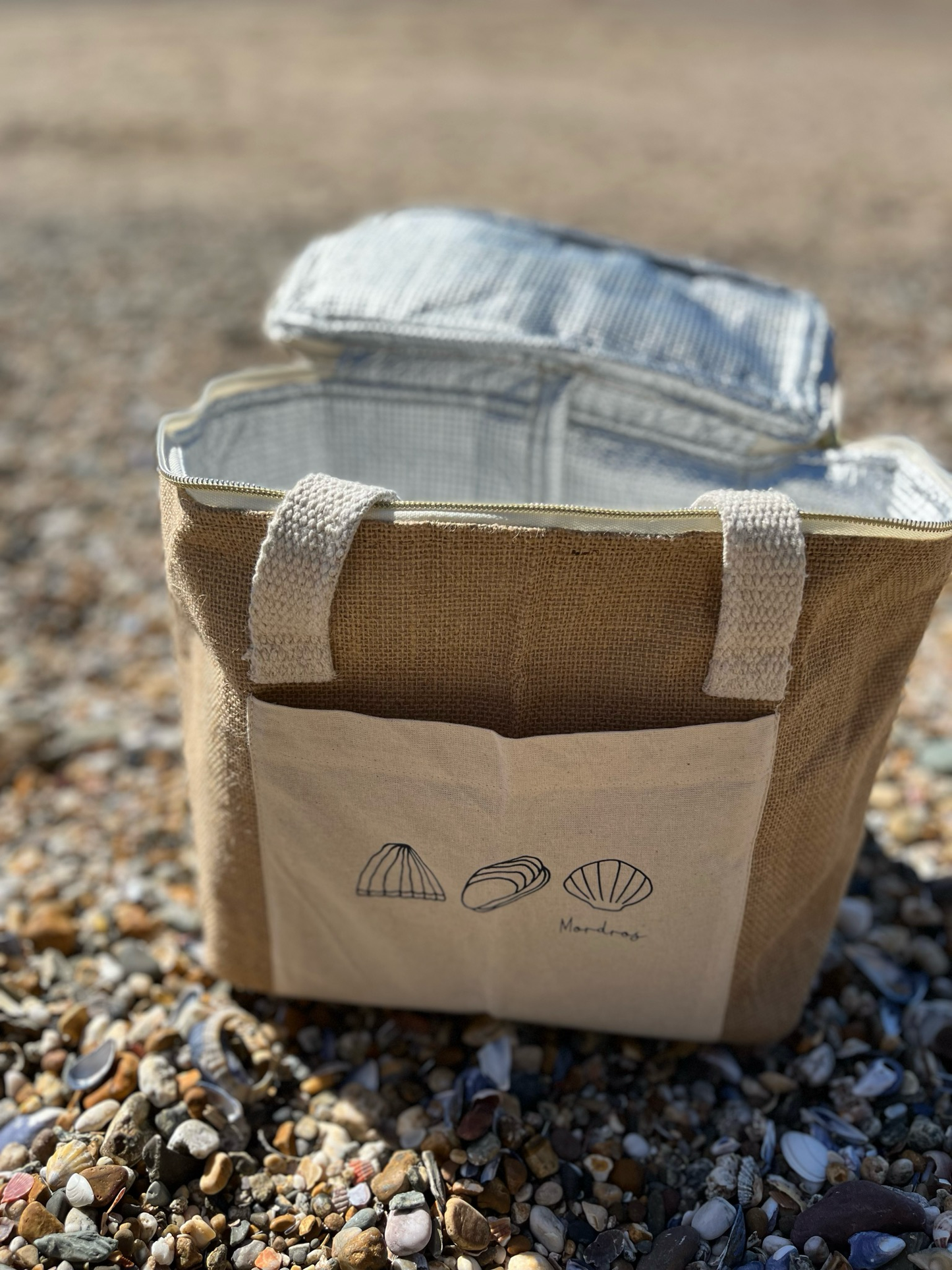 Shell Design Jute Cool Bag