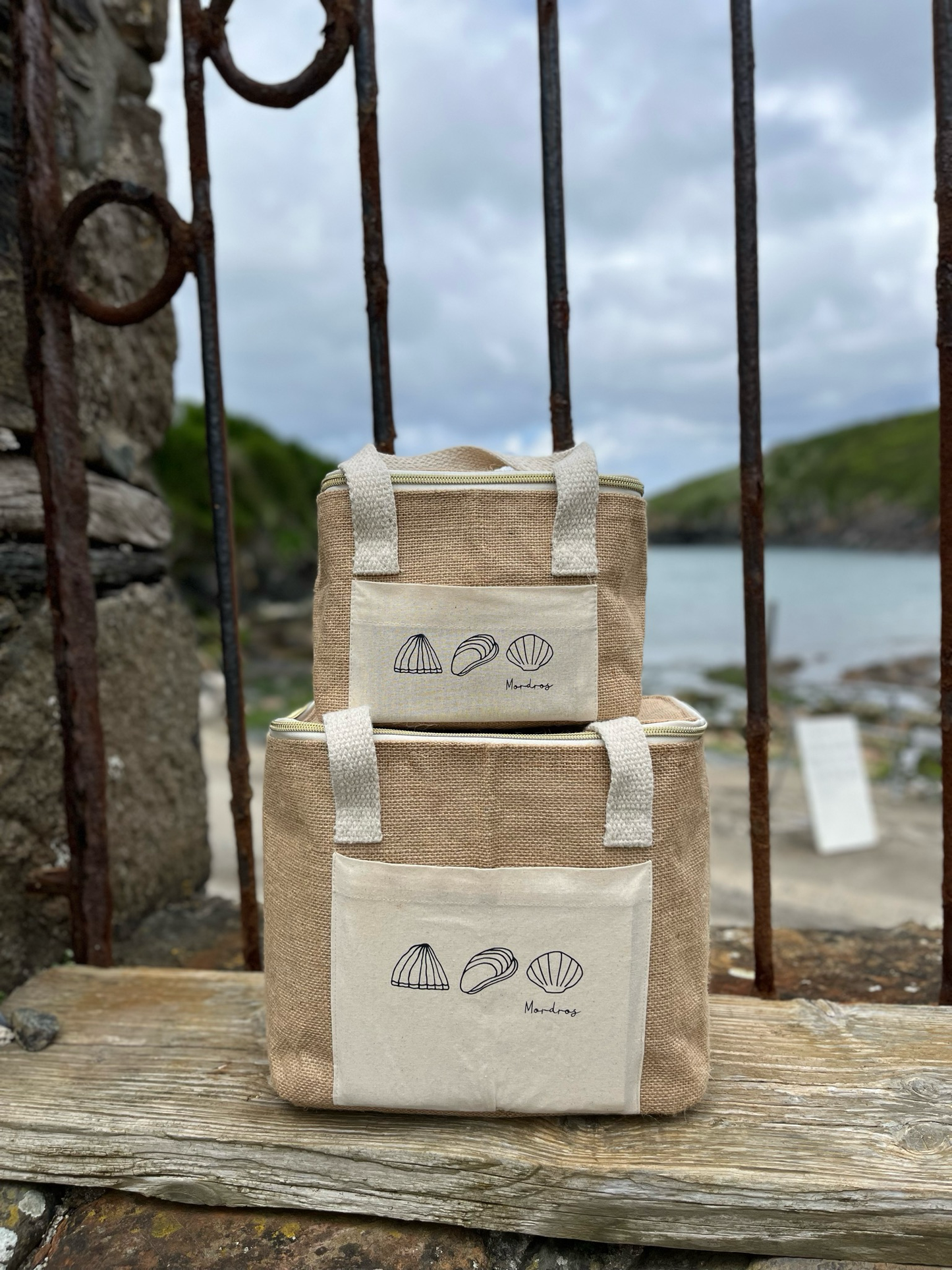 Shell Design Jute Mini Cool Bag