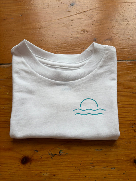White with turquoise Mordros logo age 3-6 months
