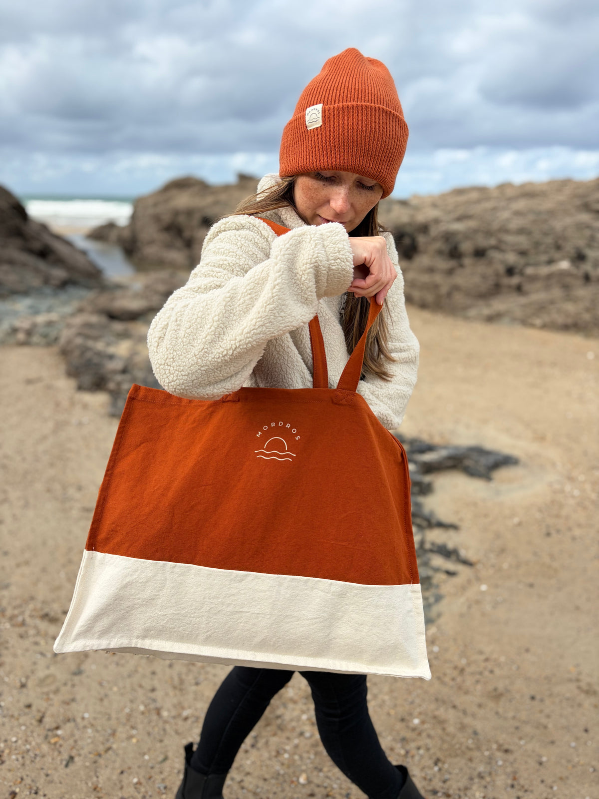 Mordros Contrast Shopper in Spice