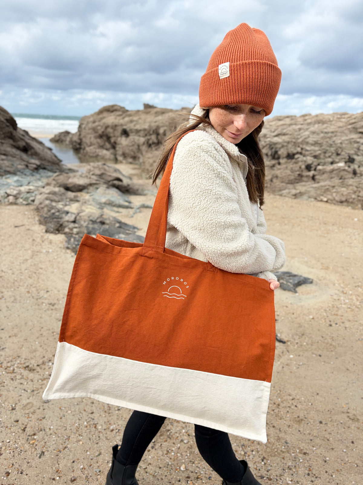 Mordros Contrast Shopper in Spice