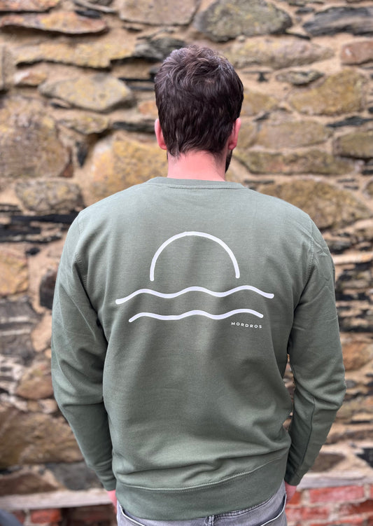 Mens olive sunset jumper Size Small